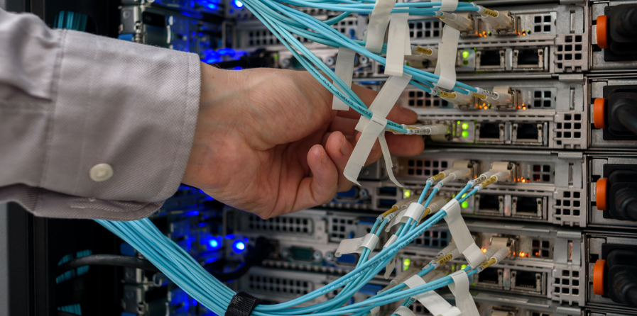 Maximizing Efficiency: How to Optimize Data Center Cabling